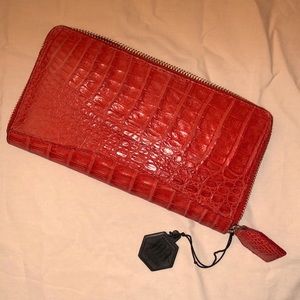NWT Red Designer Crocodile Leather Long Wallet 🐊 Skin Clutch bag w. Zipper Pull